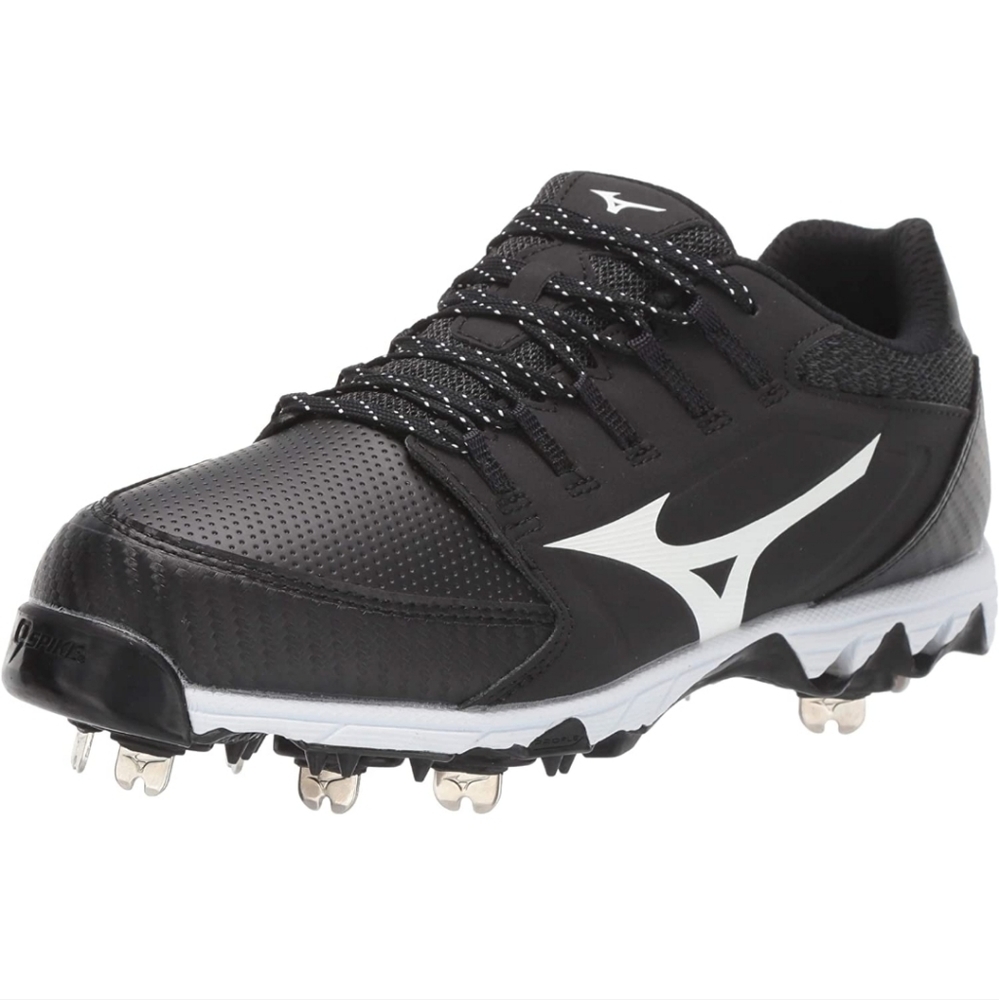 Mizuno Swift 9 Spike 6 Low Softball Cleats